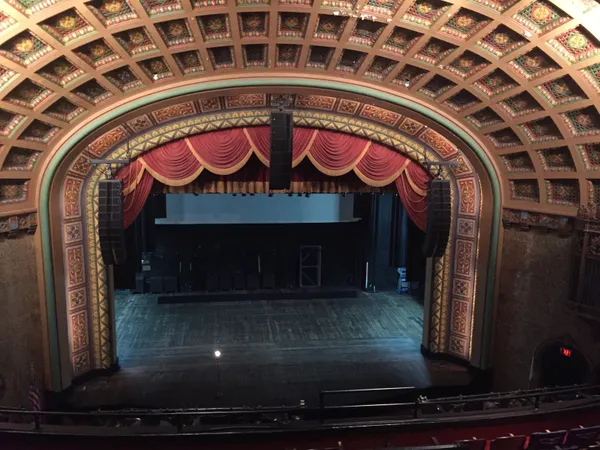 Broadway Spectaculars and Floral Art: What's On in Jacksonville Today